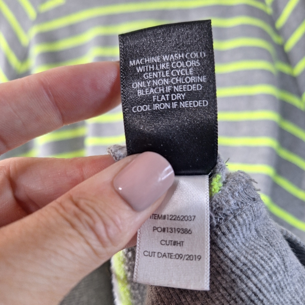 Torrid Grey & Neon Yellow Stripe Fleece Raglan Sweatshirt | Size 2 - Picture 5 of 10